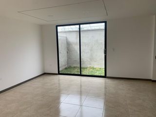 Foto 18 de Venta casa Calderon a estrenar cerca del CC Coral, dos plantas