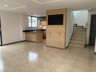 Foto 2 de Venta casa Calderon a estrenar cerca del CC Coral, dos plantas