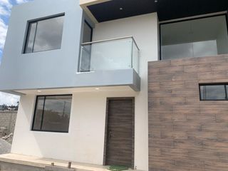 Foto 29 de Venta casa Calderon a estrenar cerca del CC Coral, dos plantas