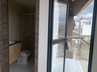 Foto 31 de Venta casa Calderon a estrenar cerca del CC Coral, dos plantas