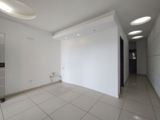 Oficina en arriendo en Alto Prado.