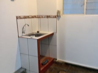 Foto 10 de VENTA DEPARTAMENTO EN URB. EL RETABLO 1ER PISO