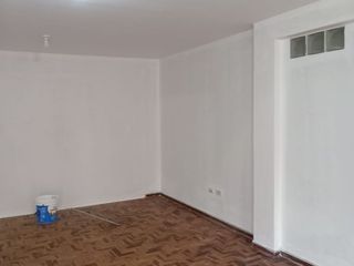 Foto 12 de VENTA DEPARTAMENTO EN URB. EL RETABLO 1ER PISO