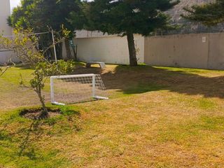Foto 22 de VENTA CASA EN POMASQUI CON PISCINA