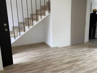 Foto 13 de VENTA CASA EN POMASQUI CON PISCINA