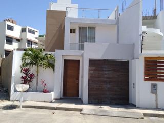 VENDO CASA EN LA URB. MIRAFLORES COUNTRY CLUB, PIURA