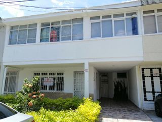 Foto 12 de SE RENTA PRIMER PISO 200 METROS 2 CON LOCAL COMERCIAL INDEPENDIENTE SECTOR EL NOGAL NORTE DE ARMENIA QUINDIO