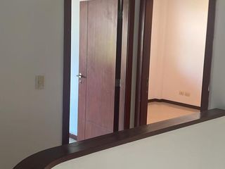 Foto 6 de Samborondon, Renta de Linda casa 4 dormitorios con Jacuzzi sin Muebles