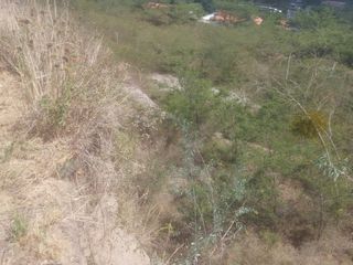 OPRTUNIDAD VENTA TERRENO GUAYLLABAMBA 1253m2