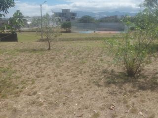 OPRTUNIDAD VENTA TERRENO GUAYLLABAMBA 1253m2