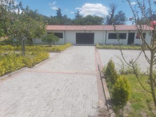 OPRTUNIDAD VENTA TERRENO GUAYLLABAMBA 1253m2