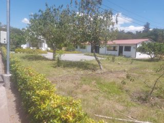 OPRTUNIDAD VENTA TERRENO GUAYLLABAMBA 1253m2