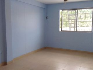 Foto 24 de En venta amplia casa en Bellavista Este.