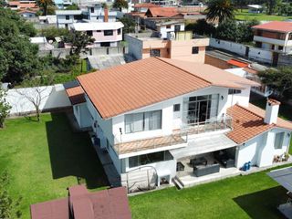 Casa en venta La Armenia, Valle de los Chillos Quito, Ecuador