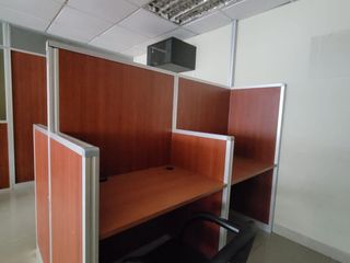 Foto 9 de En venta estratégica oficina amoblada de 75m2 en el Parque Empresarial Colón incluye parqueo