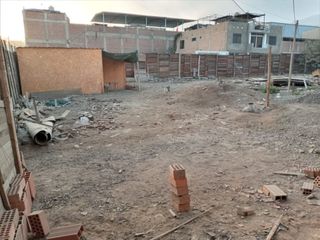 Foto 5 de Terreno industrial de 1,300 m2 con titulo de propiedad en Puente Piedra zapallal