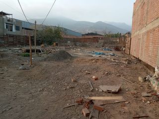 Foto 6 de Terreno industrial de 1,300 m2 con titulo de propiedad en Puente Piedra zapallal