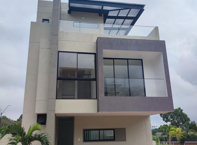 Casa en arriendo en Ibagué