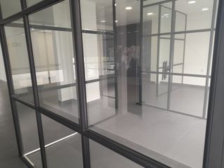 Foto 4 de CASA CASTELLANA  ADAPTADA PARA OFICINAS