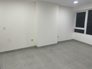 Foto 3 de Se vende consultorio en clinica interhospital piso 4 con un parqueo