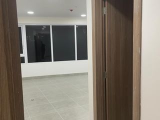 Foto 5 de Se vende consultorio en clinica interhospital piso 4 con un parqueo