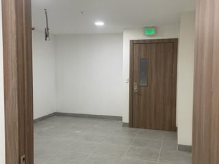 Foto 7 de Se vende consultorio en clinica interhospital piso 4 con un parqueo