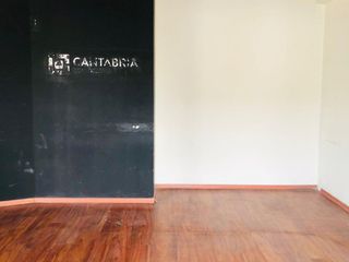 Foto 1 de Local comercial  Av. Iquitos 2 Lince