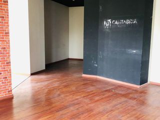 Foto 2 de Local comercial  Av. Iquitos 2 Lince