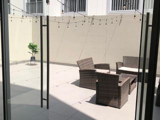 Foto 2 de Alquilo local comercial Av. Arequipa Cercado de Lima