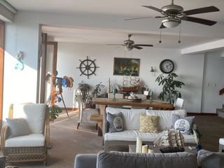 Foto 3 de Venta Casa Estilo Mediterraneo, Primera Fila, Toyo Seco