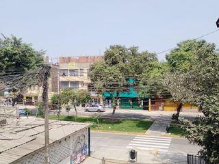 Foto 9 de SE VENDE CASA PARA INVERSION CON 6 DEPARTAMENTOS -  COMAS, AV. SAN FELIPE