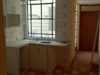 Foto 11 de SE VENDE CASA PARA INVERSION CON 6 DEPARTAMENTOS -  COMAS, AV. SAN FELIPE