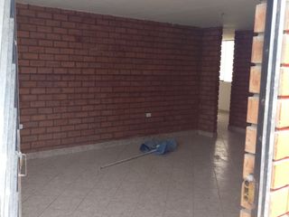 Foto 13 de SE VENDE CASA PARA INVERSION CON 6 DEPARTAMENTOS -  COMAS, AV. SAN FELIPE