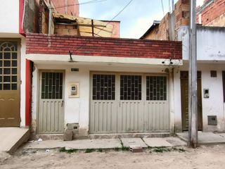 Foto 1 de Venta lote Suba Bilbao 5X12 mts con servicios