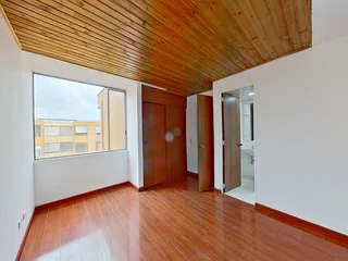 Venta - Apartamento Renovado Zona de Alta Valorización en Modelia Imperial Transversal 93 # 22d - 10 Piso 6