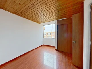 Venta - Apartamento Renovado Zona de Alta Valorización en Modelia Imperial Transversal 93 # 22d - 10 Piso 6