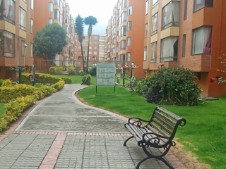 Venta - Apartamento Zona de Alta Valorización en Modelia Imperial Transversal 93 # 22d - 10 Piso 4