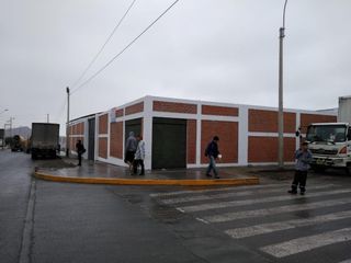 Foto 3 de ALQUILO LOCAL COMERCIAL EN EL CENTRO INDUSTRIAL LUCUMO LURIN