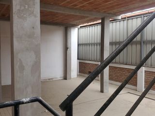 Foto 12 de ALQUILO LOCAL COMERCIAL EN EL CENTRO INDUSTRIAL LUCUMO LURIN