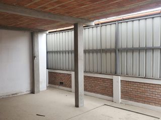 Foto 17 de ALQUILO LOCAL COMERCIAL EN EL CENTRO INDUSTRIAL LUCUMO LURIN