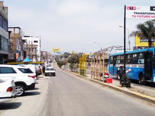 Foto 14 de Se Vende Casa Comercial, con Local, Oficinas, Departamentos y Cochera - Depósito, en Avenida Pastor Sevilla (Ruta C), Ovalo Cocharcas, Primer Sector,