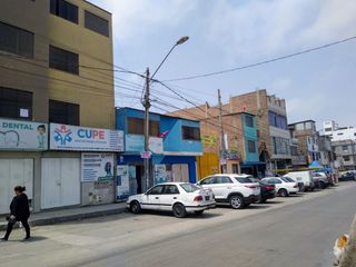 Foto 12 de Se Vende Casa Comercial, con Local, Oficinas, Departamentos y Cochera - Depósito, en Avenida Pastor Sevilla (Ruta C), Ovalo Cocharcas, Primer Sector,