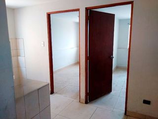 Foto 9 de Se Vende Casa Comercial, con Local, Oficinas, Departamentos y Cochera - Depósito, en Avenida Pastor Sevilla (Ruta C), Ovalo Cocharcas, Primer Sector,