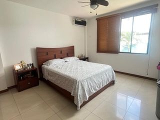 Foto 9 de Casa en venta Samborondón, Ciudadela Villa Real, sector UEES, Tornero