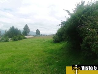 Terreno de venta Alangasi, 4500m2, a 5 minutos del colibri