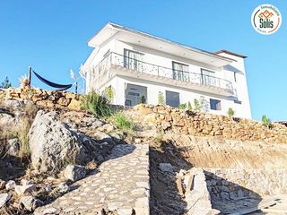 Foto 1 de SE ALQUILA CASA VACACIONAL DE DOS PISOS CON ÁREA VERDE