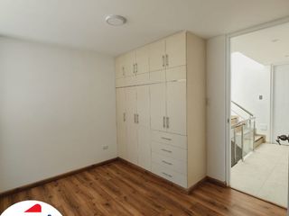 Foto 13 de VENDO HERMOSA Y AMPLIA CASA DE ESTRENO EN CERRO COLORADO