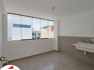 Foto 20 de VENDO HERMOSA Y AMPLIA CASA DE ESTRENO EN CERRO COLORADO