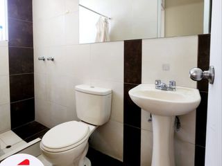 Foto 16 de EN VENTA LINDO DUPLEX CON TERRAZA FRENTE A PARQ EN JLBYR