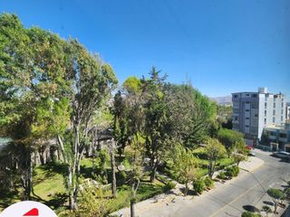 Foto 23 de EN VENTA LINDO DUPLEX CON TERRAZA FRENTE A PARQ EN JLBYR